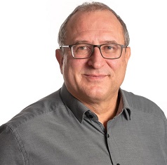 Portraitfoto von Dr. Ralf Günther