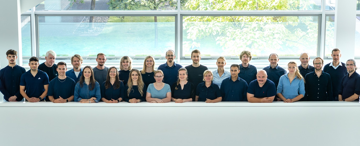 Bild zeigt das gesamte Team von Smart Infusions.